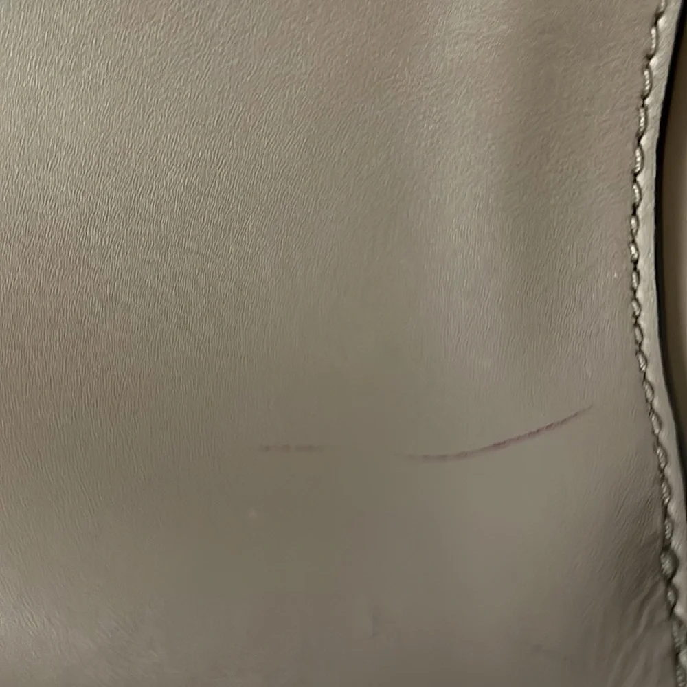 Kate Spade Authentic Gorgeous Light Gray/Taupe Leather Bag Purse 🌺🌺 - Picture 16 of 16